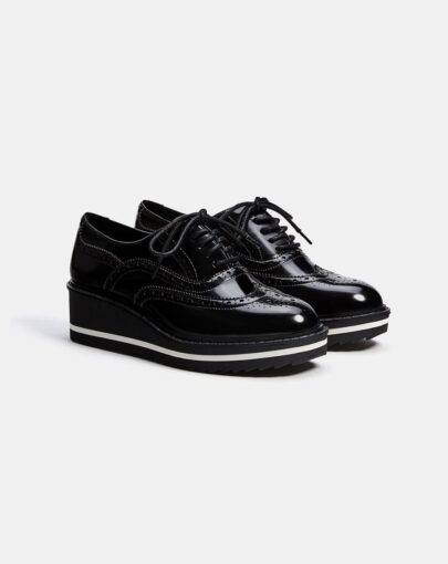 Black Shoes Fashionable